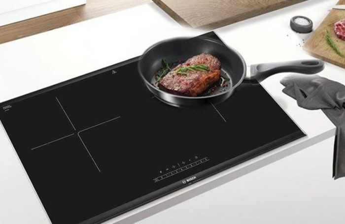 Bếp từ thiết kế sang trọng, tính năng thông minh