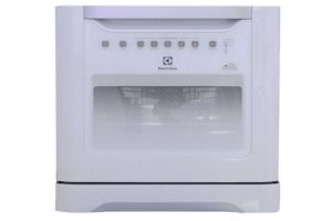 Đánh giá máy rửa bát electrolux có tốt không? Có nên mua không?