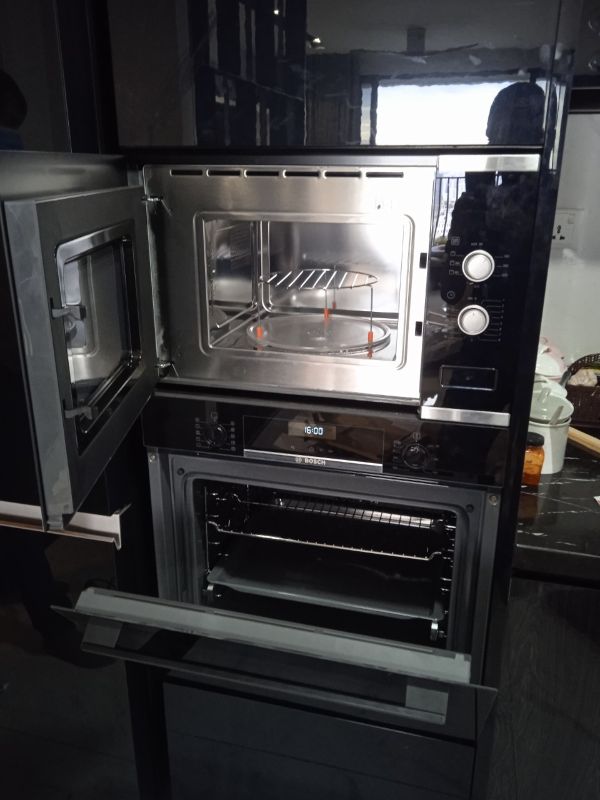 Mức công suất vi sóng Bosch  Bfl634gs1