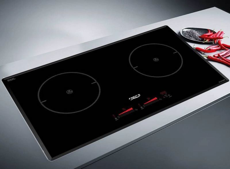 đánh giá bếp bếp từ Chefs