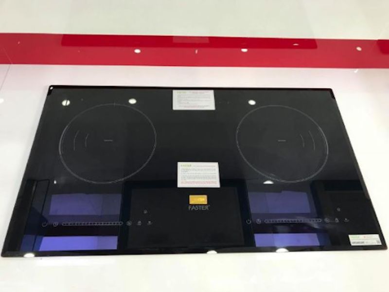Bếp từ Faster FS-999I thiết kế tinh tế, sang trọng